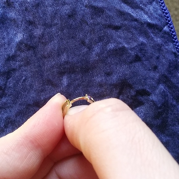 14k Gold Small Hoop Earrings - Picture 3 of 5